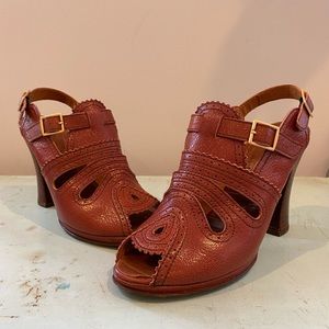 Chie Mihara Reddish-Brown Leather Peep Toe Cutout Ankle Buckle Sandal 38.5